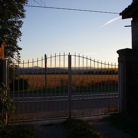 Anneyron Magnificent Renovated Farmhouse - 10 Min A7 - 아파트 외부 사진