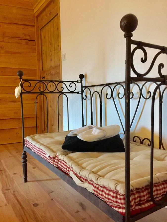 Anneyron Magnificent Renovated Farmhouse - 10 Min A7 - 아파트 외부 사진