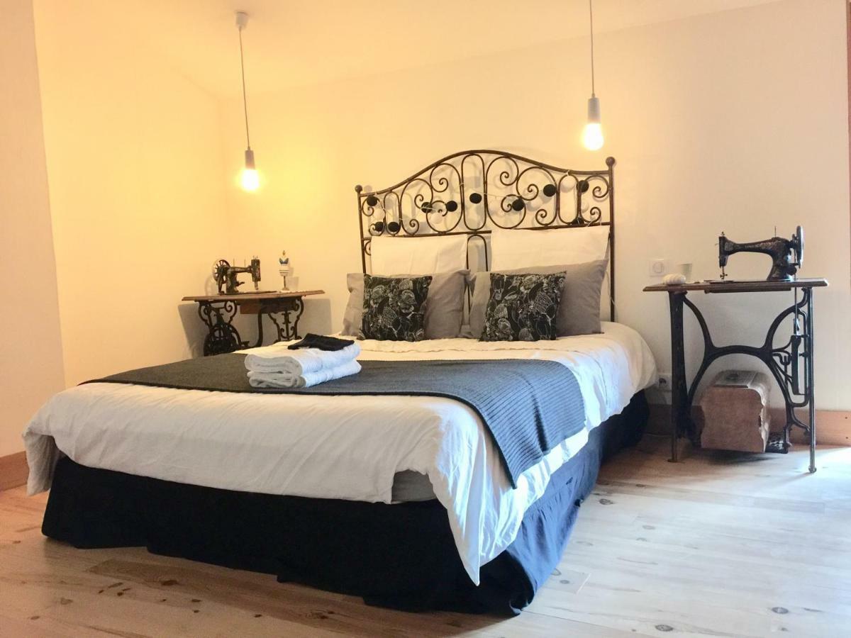 Anneyron Magnificent Renovated Farmhouse - 10 Min A7 - 아파트 외부 사진