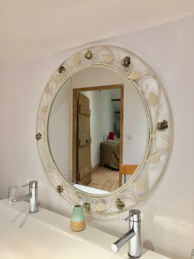 Anneyron Magnificent Renovated Farmhouse - 10 Min A7 - 아파트 외부 사진