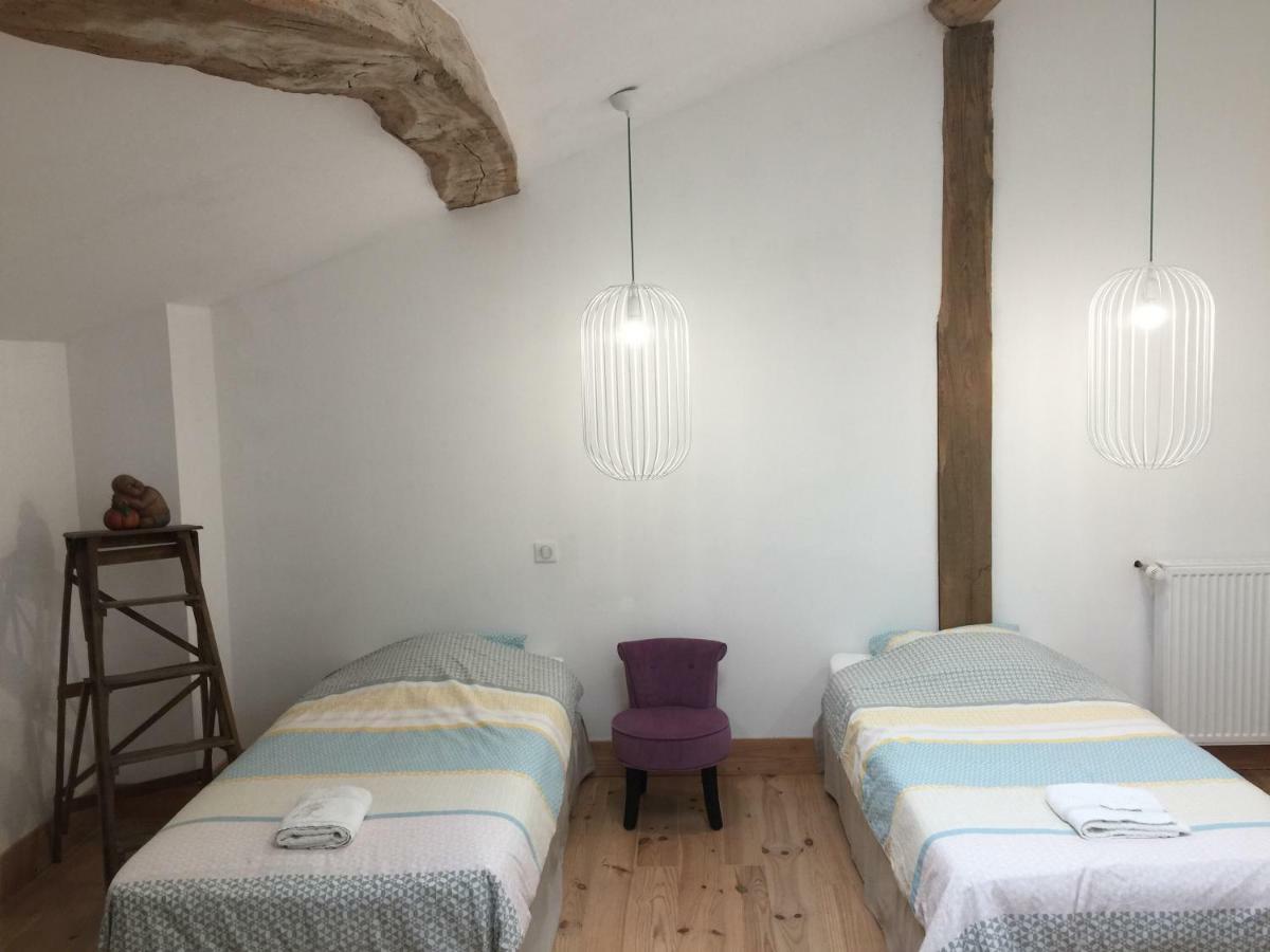 Anneyron Magnificent Renovated Farmhouse - 10 Min A7 - 아파트 외부 사진