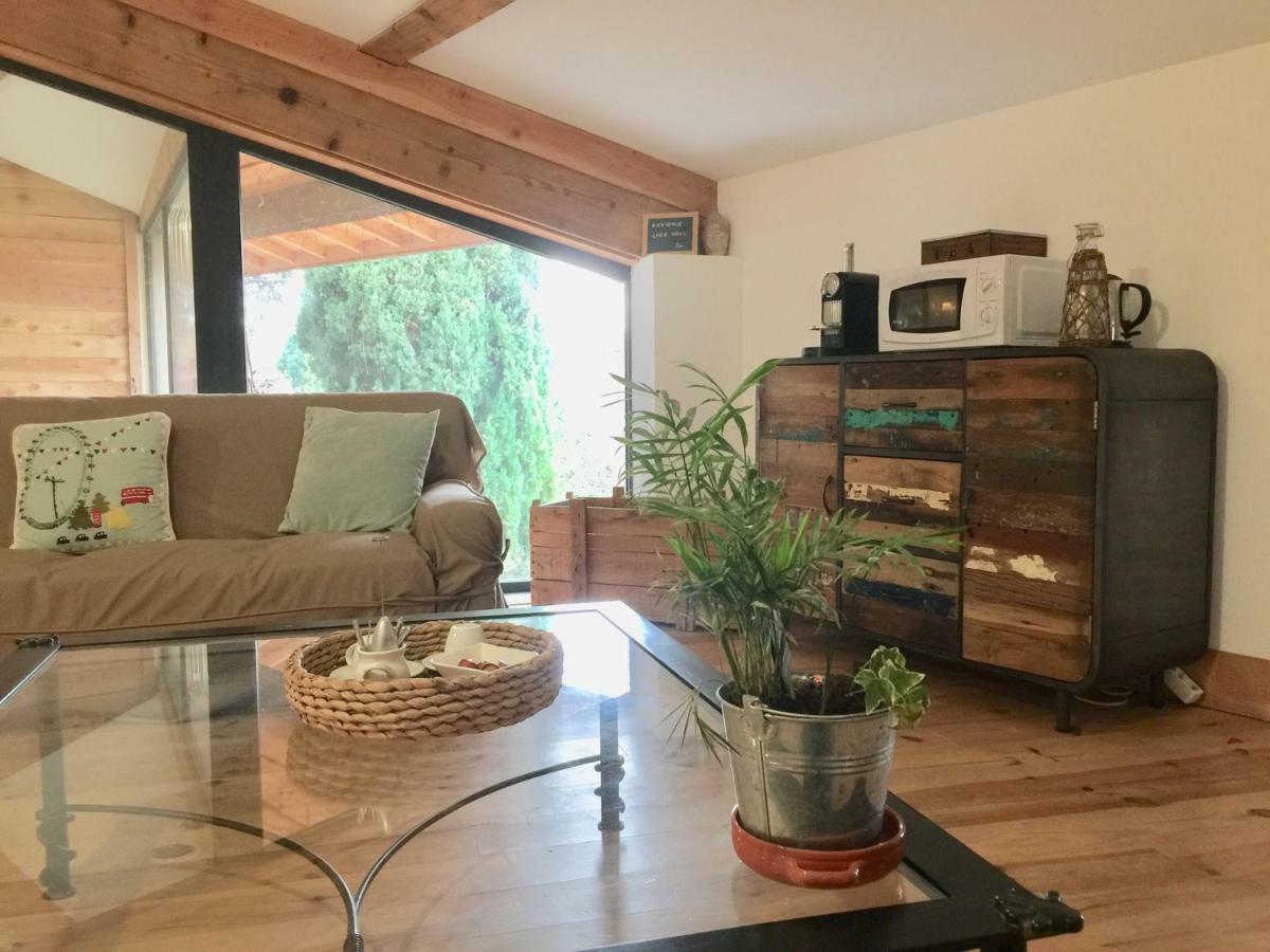 Anneyron Magnificent Renovated Farmhouse - 10 Min A7 - 아파트 외부 사진