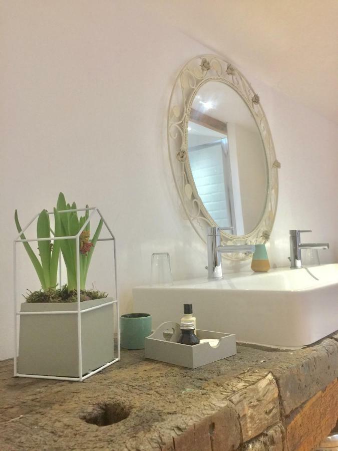 Anneyron Magnificent Renovated Farmhouse - 10 Min A7 - 아파트 외부 사진